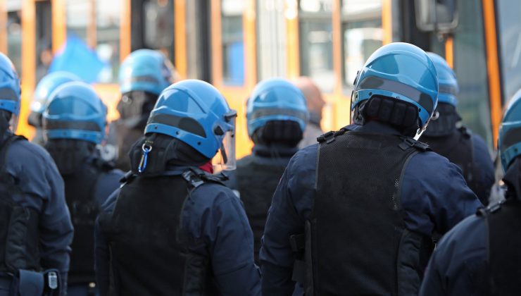 polizia regole come entrare requisiti